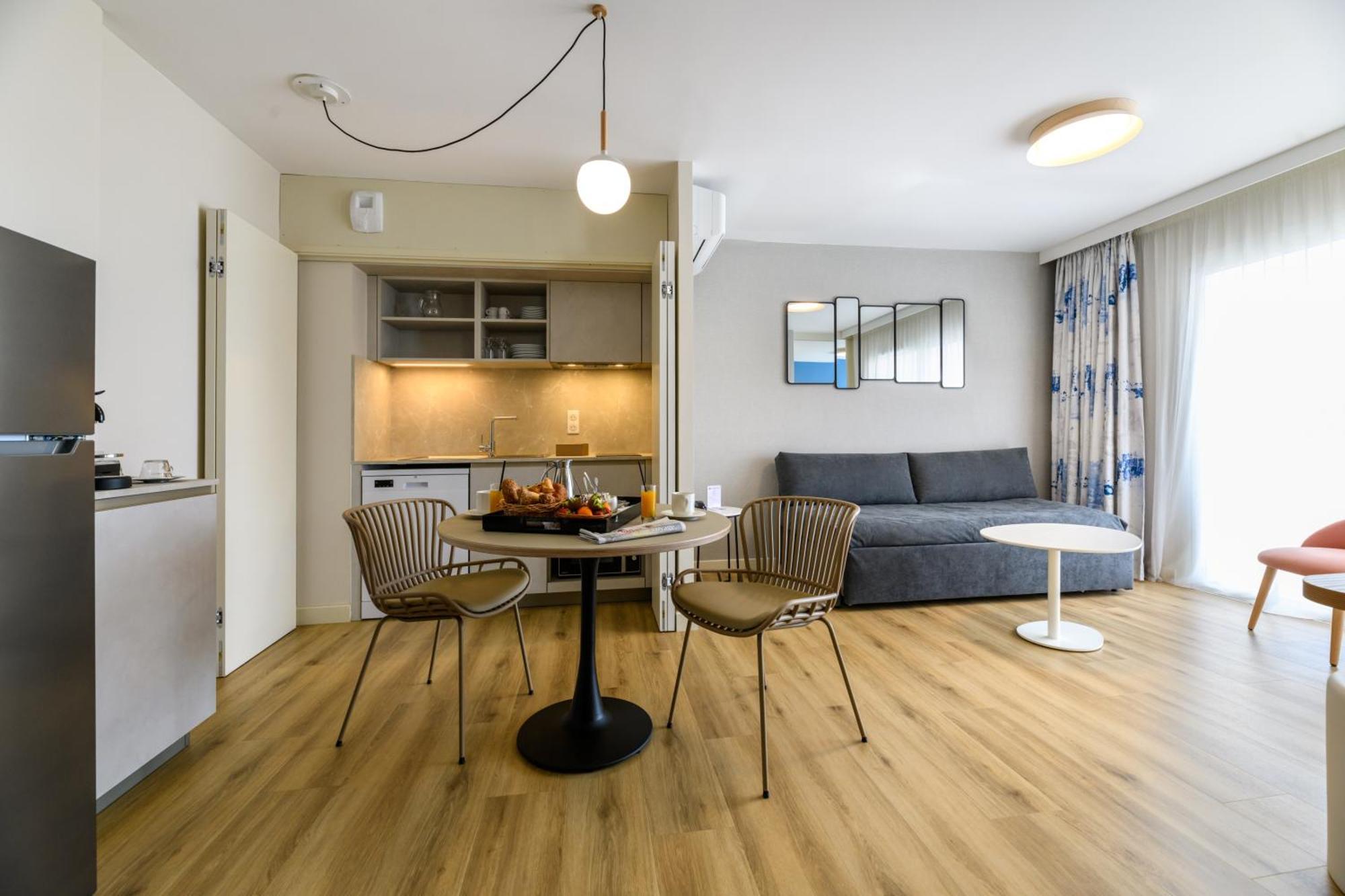Residence De Tourisme Ajaccio Amiraute מראה חיצוני תמונה