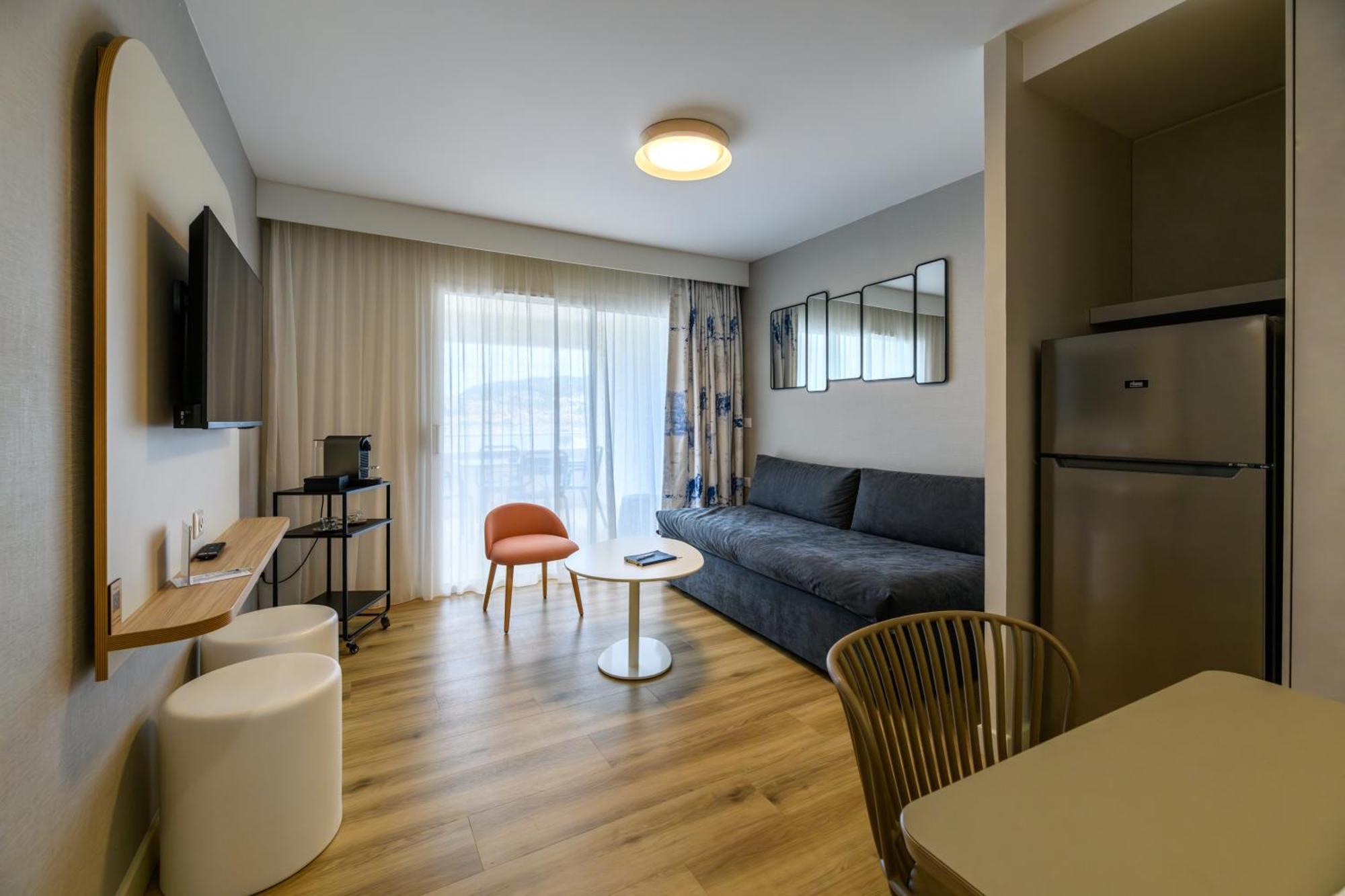 Residence De Tourisme Ajaccio Amiraute מראה חיצוני תמונה