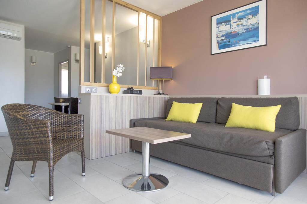 Residence De Tourisme Ajaccio Amiraute מראה חיצוני תמונה