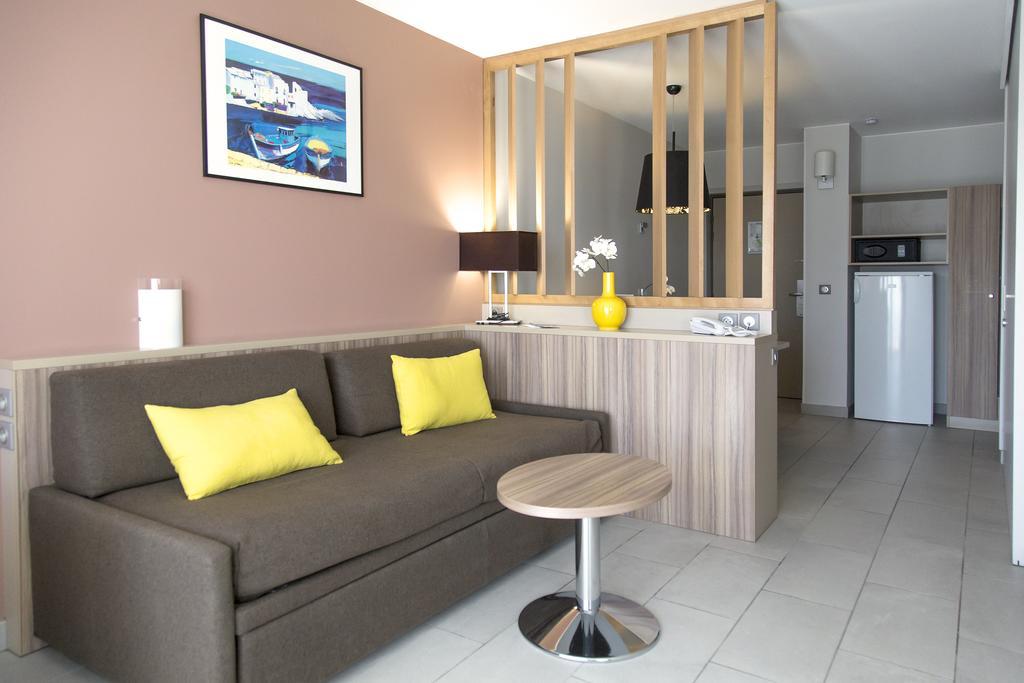 Residence De Tourisme Ajaccio Amiraute מראה חיצוני תמונה